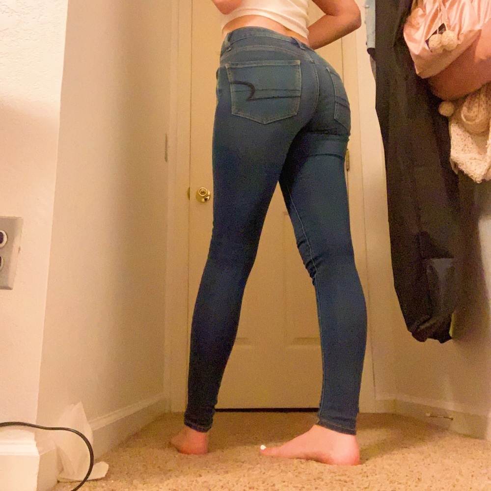 low rise american eagle jeans